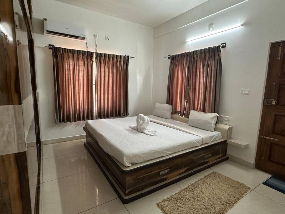 Ss Luxury Comforts A 2Bhk Service Apartment Chikmagalur Exterior photo